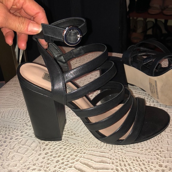 Steve Madden Black heels - Picture 4 of 4